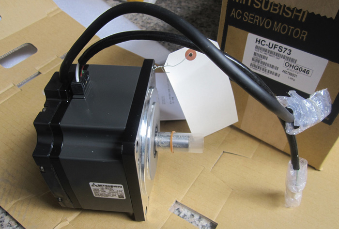 HC-UFS73 Mitsubishi servo motor